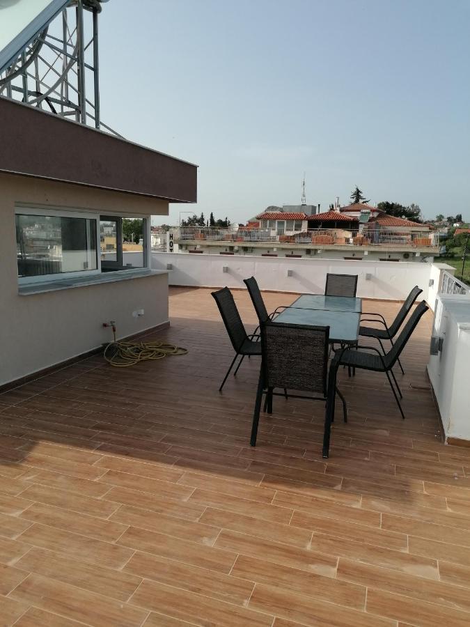 Crystal Blue Apartments Nea Kallikrateia ภายนอก รูปภาพ