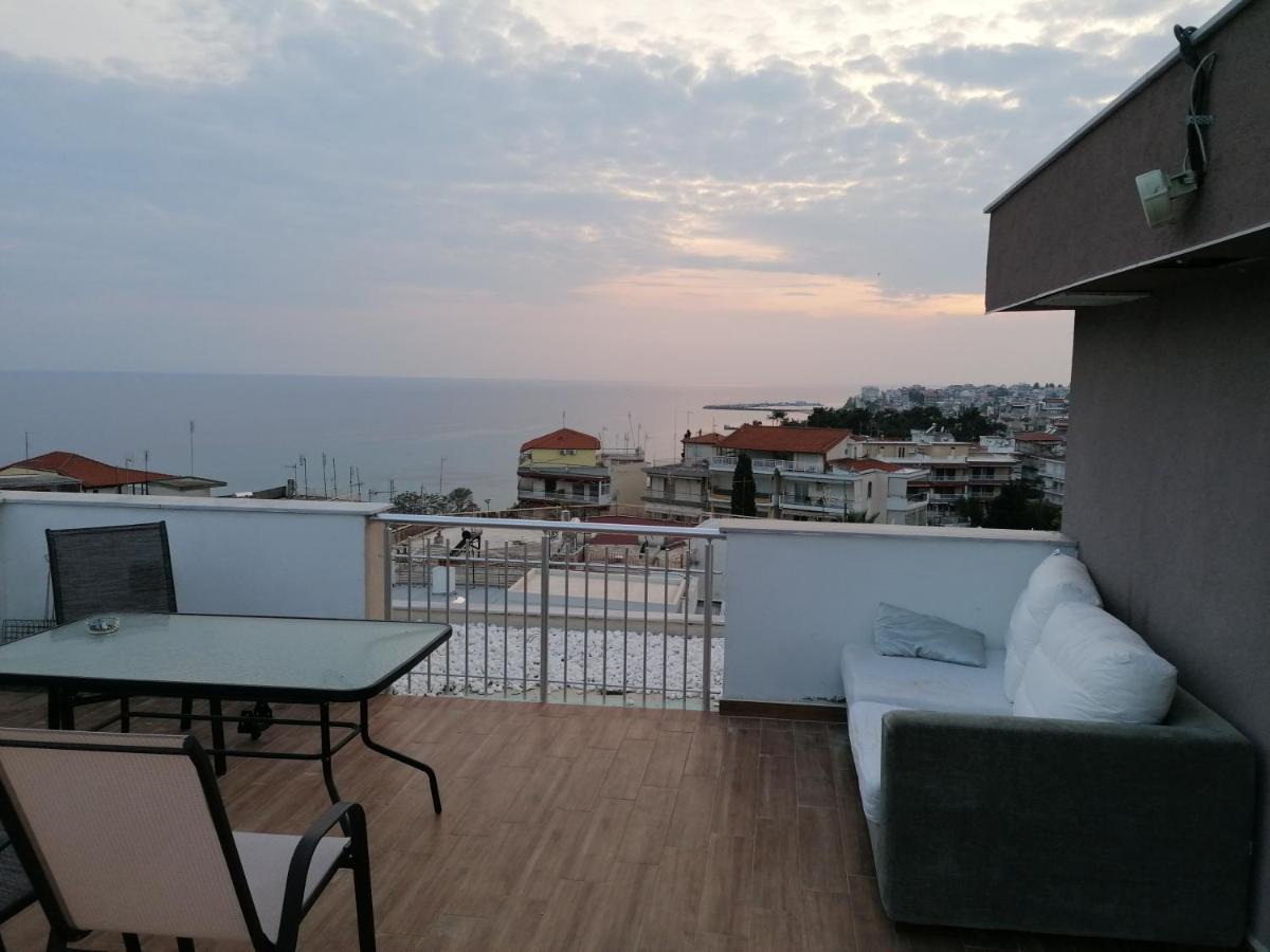 Crystal Blue Apartments Nea Kallikrateia ภายนอก รูปภาพ